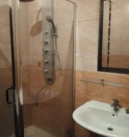 Проживание в семье Near The Center Of Warsaw, Bora Komorowskiego 35 Варшава